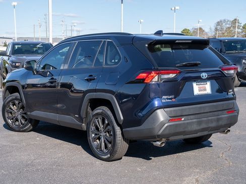Certified 2022 Toyota RAV4 XLE Premium image 3