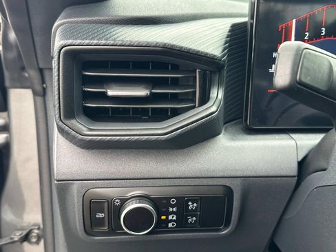 Used 2024 Ford Mustang Coupe image 22