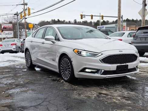 Used 2017 Ford Fusion Energi Platinum FWD image 7