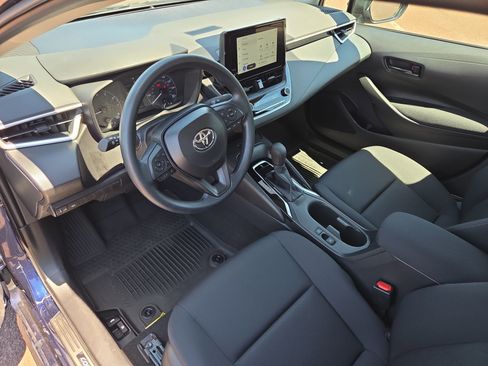 Certified 2025 Toyota Corolla LE w/ LE Premium Package FWD image 11