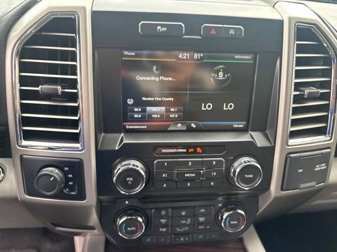 Used 2015 Ford F150 Lariat AWD/4WD image 2