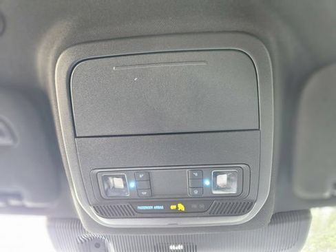 Used 2025 Ford Explorer ST-Line w/ ST-Line Street Pack AWD/4WD image 24