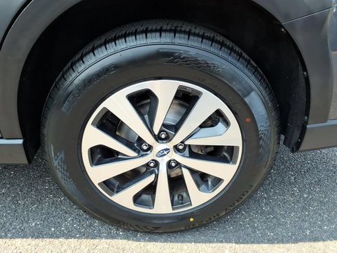 Certified 2024 Subaru Outback Premium AWD/4WD image 16