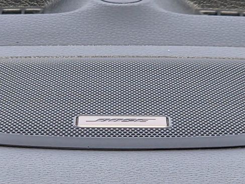 Used 2017 Nissan Rogue SL image 25