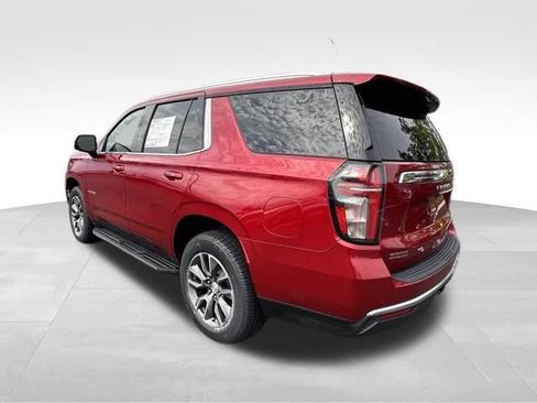 Used 2022 Chevrolet Tahoe LT w/ Luxury Package AWD/4WD image 5