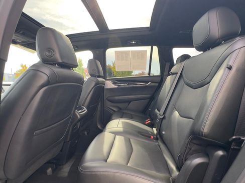 Certified 2024 Cadillac XT6 Premium Luxury image 5