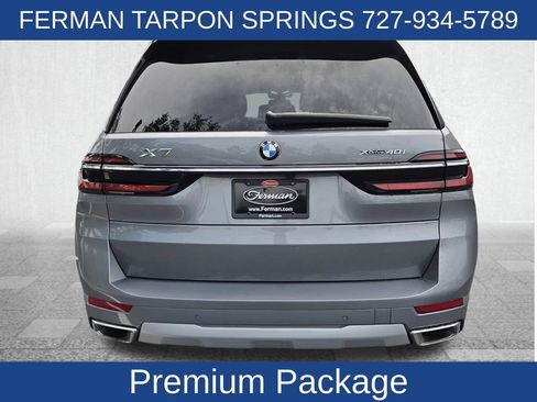 Used 2025 BMW X7 xDrive40i AWD/4WD image 9