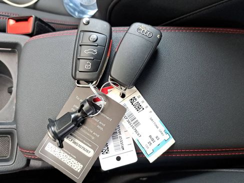 Used 2025 Audi Q3 2.0T Premium Plus w/ Premium Plus Package image 10