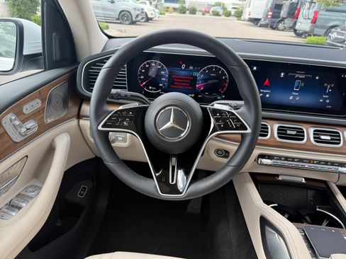 Used 2026 Mercedes-Benz GLE 350 4MATIC image 9