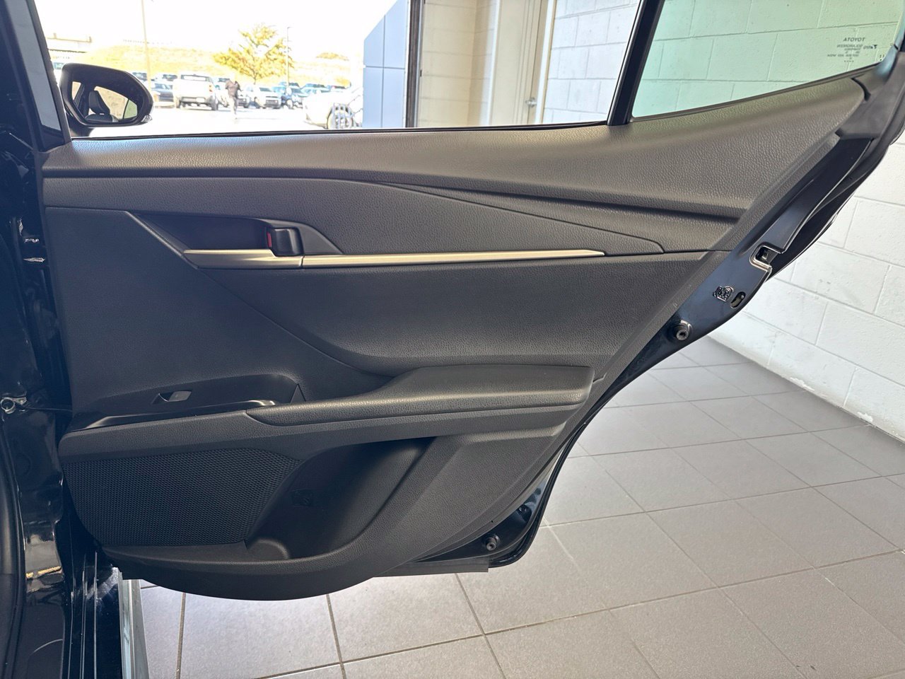 Used 2025 Toyota Camry SE w/ Convenience Package FWD image 46