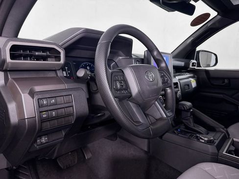 Used 2025 Toyota Tacoma SR5 image 15