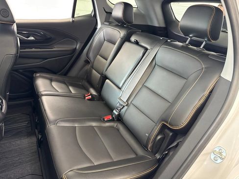 Used 2024 GMC Terrain AT4 AWD/4WD image 37