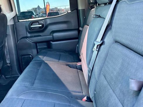 Used 2019 Chevrolet Silverado 1500 LT w/ Texas Edition image 5