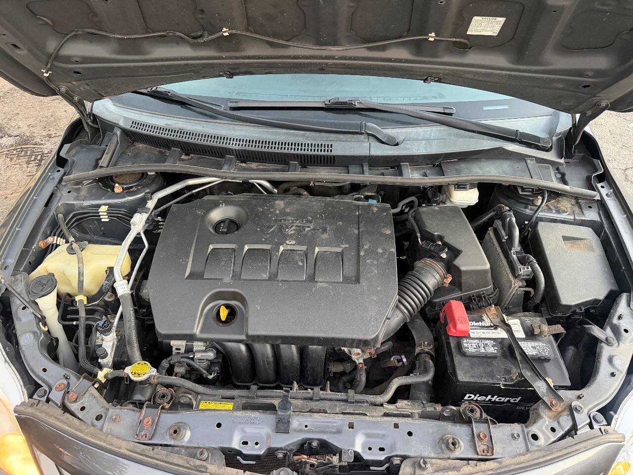 Used 2013 Toyota Corolla LE FWD image 22