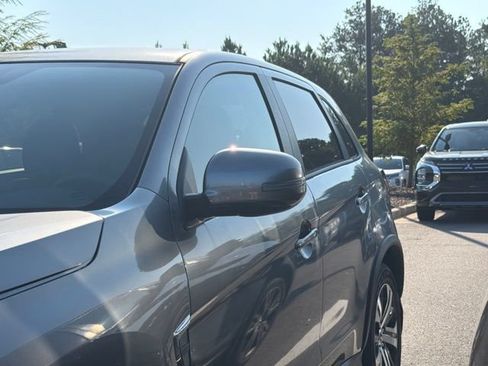 Used 2025 Mitsubishi Outlander Sport AWD image 4