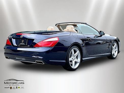 Used 2014 Mercedes-Benz SL 550 image 11