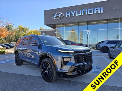 Used 2024 Chevrolet Traverse RS w/ LPO, Floor Liner Package