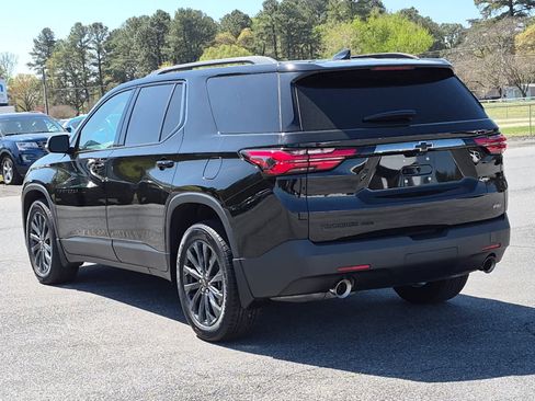 Used 2023 Chevrolet Traverse RS w/ LPO, Floor Liner Package AWD/4WD image 6