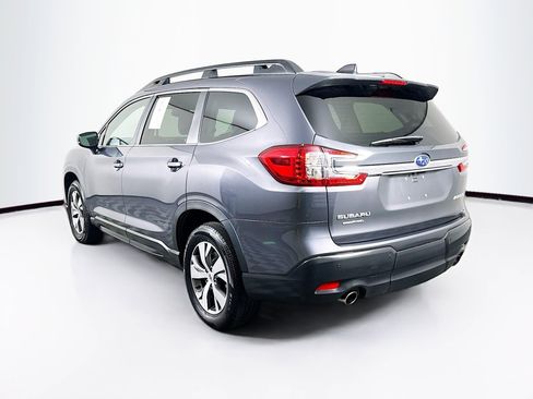 Used 2024 Subaru Ascent Premium w/ Convenience Package image 5