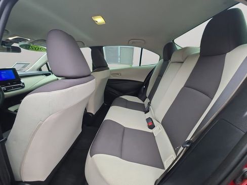 Used 2025 Toyota Corolla LE FWD image 12
