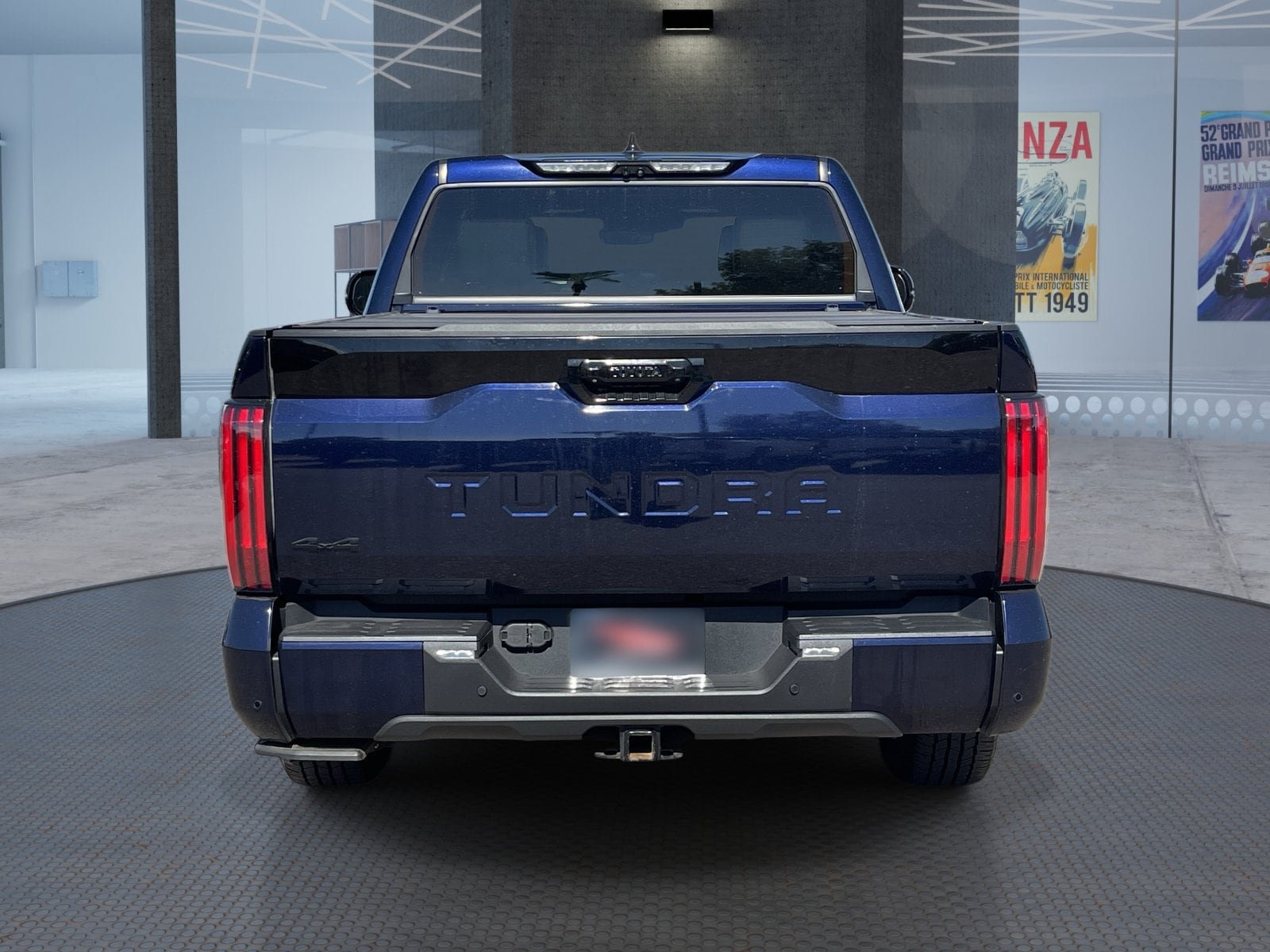 Used 2023 Toyota Tundra Platinum w/ Advanced Package AWD/4WD image 5
