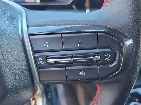 Used 2023 Chevrolet Colorado Z71 image 20