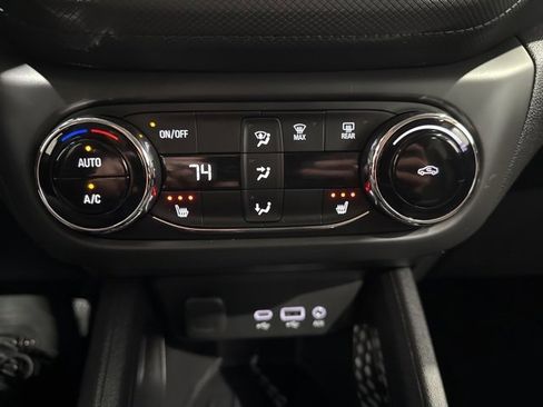 Certified 2023 Chevrolet TrailBlazer LT w/ Convenience Package image 21