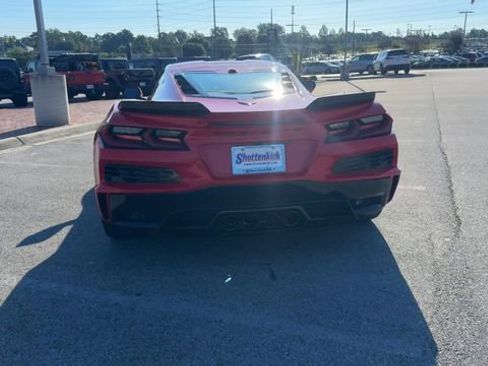 Used 2026 Chevrolet Corvette Z06 RWD image 9