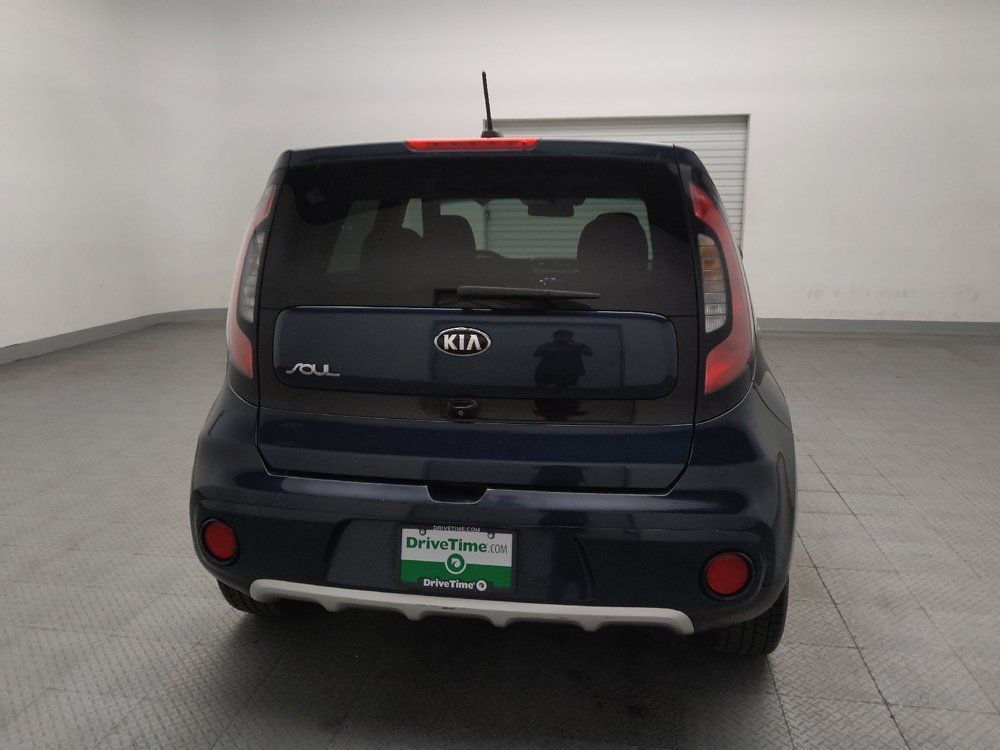 Used 2018 Kia Soul + FWD image 7