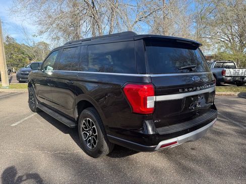 Used 2024 Ford Expedition Max XLT image 4