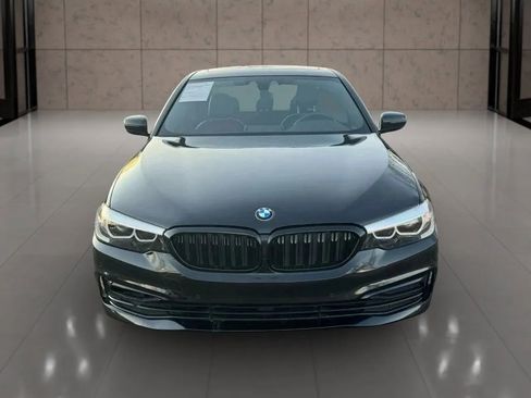 Used 2019 BMW 530i w/ Convenience Package image 9