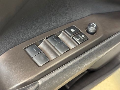 Used 2023 Toyota Camry LE FWD image 9