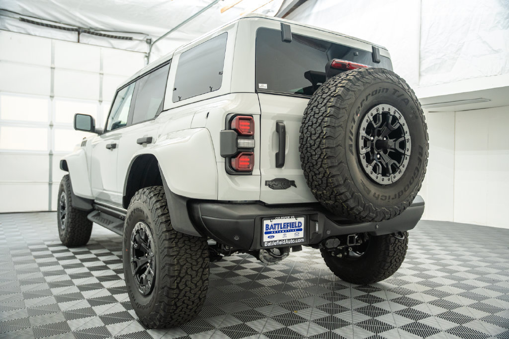 New 2026 Ford Bronco Raptor w/ Interior Carbon Fiber Pack AWD/4WD image 7