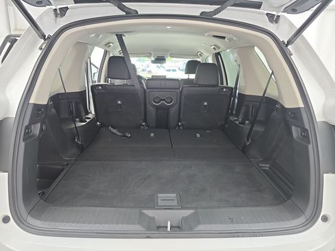 Certified 2025 Honda Pilot EX-L image 13
