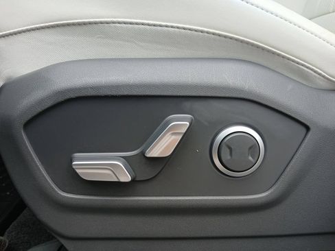 Used 2024 Hyundai Santa Fe SEL FWD image 31