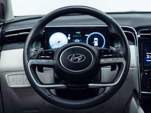 Used 2023 Hyundai Tucson Limited image 14