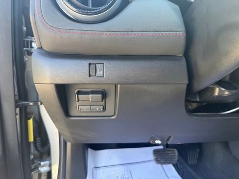 Used 2026 Chevrolet Colorado Z71 w/ Technology Package AWD/4WD image 34
