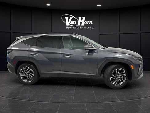 Used 2025 Hyundai Tucson Limited AWD/4WD image 8