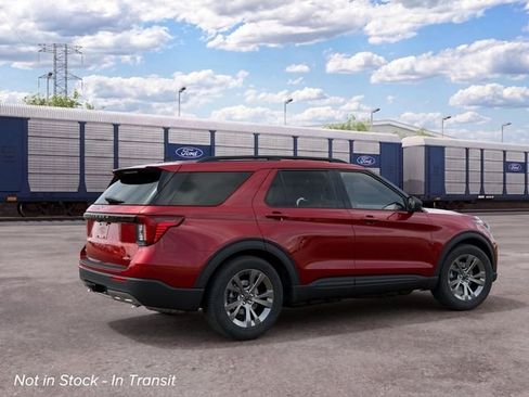 New 2027 Ford Explorer Active AWD/4WD image 6
