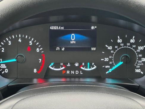 Used 2022 Ford Escape SE image 9