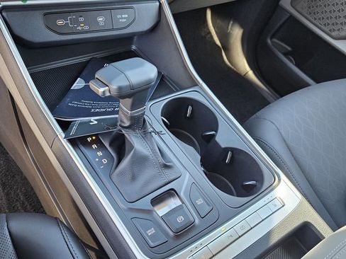 New 2026 Kia Carnival FWD image 22