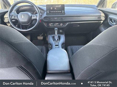Used 2025 Honda HR-V Sport image 16