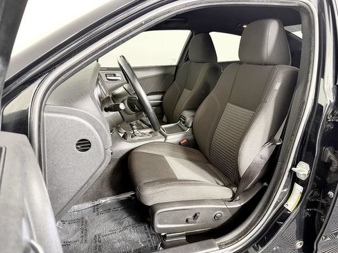 Used 2023 Dodge Charger SXT RWD image 30