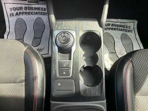 Used 2023 Ford Escape ST-Line Select AWD/4WD image 27