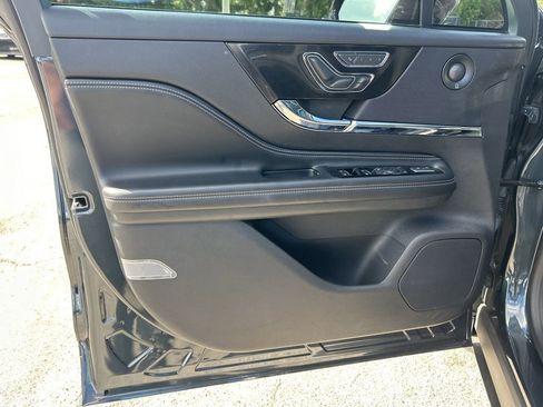 Used 2022 Lincoln Corsair Reserve w/ Equipment Group 201A image 36