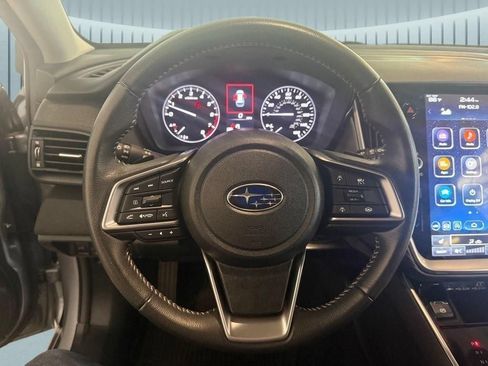 Used 2024 Subaru Outback Premium AWD/4WD image 10