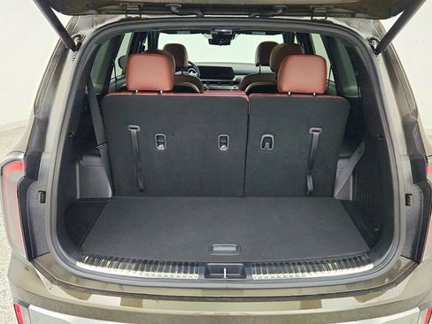 Used 2024 Kia Telluride SX Prestige image 23