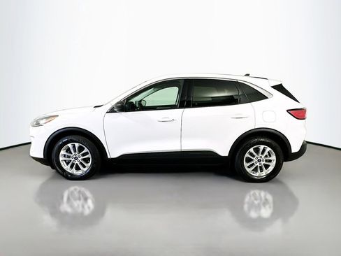 Used 2022 Ford Escape SE FWD image 4