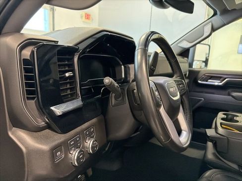 Used 2024 GMC Sierra 2500 SLT image 21