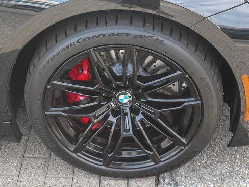 Used 2024 BMW M2 w/ Lighting Package image 9